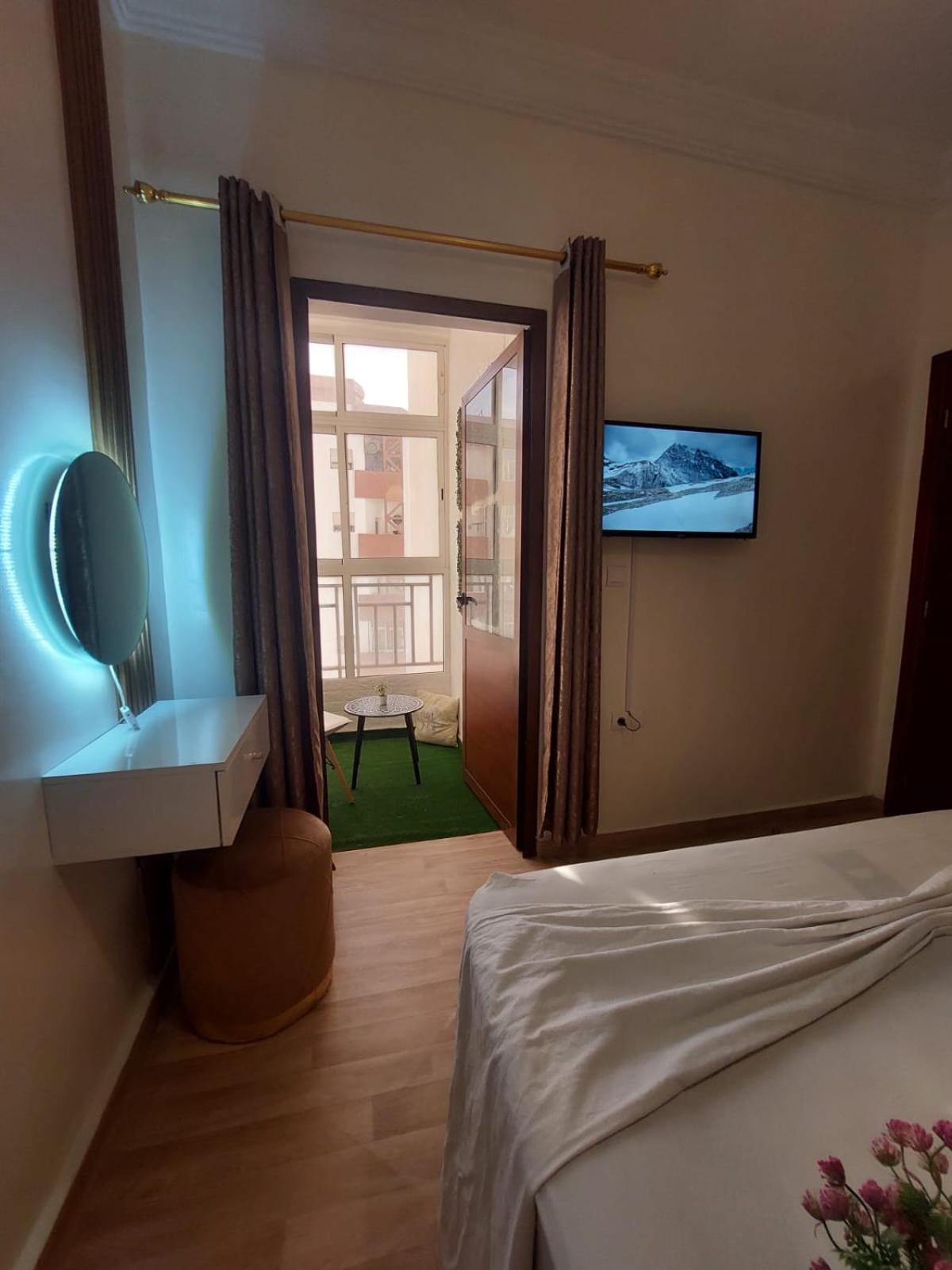 Charite Host Appartement , Wifi Et Parking Gratuit 아가디르 외부 사진